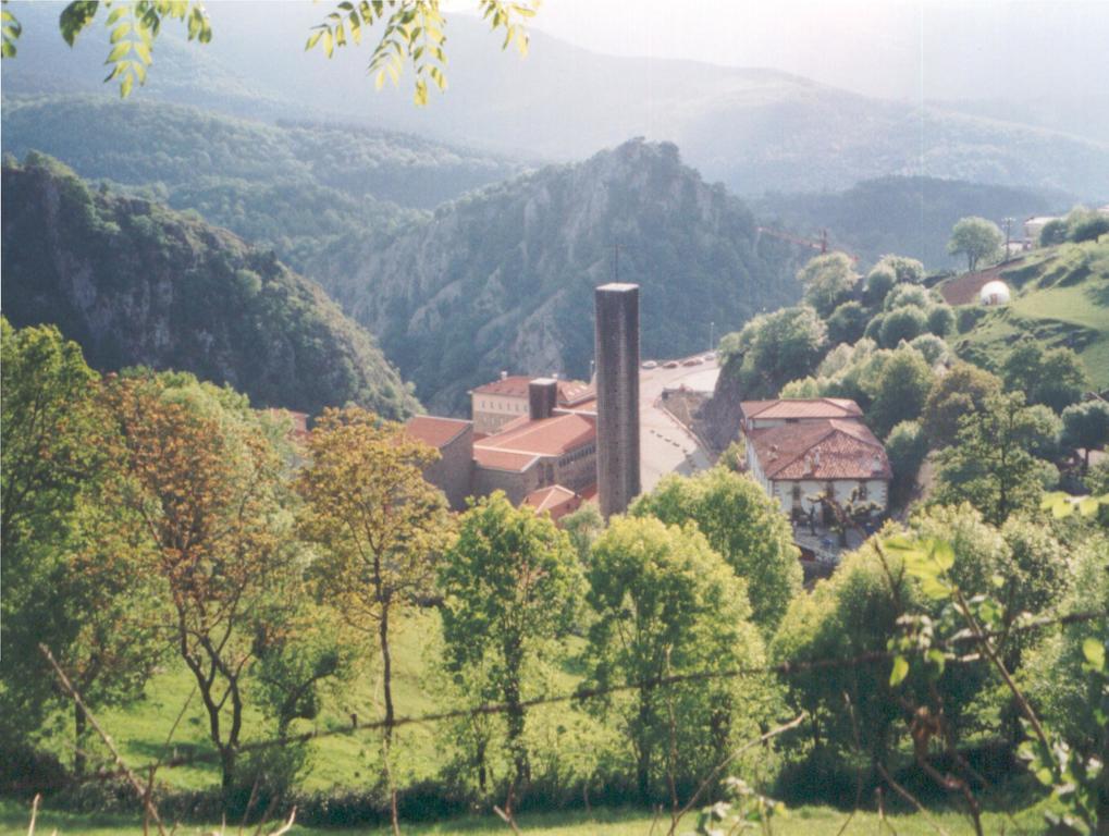 Goiko-Benta Ostatua Hotel Oñate Buitenkant foto