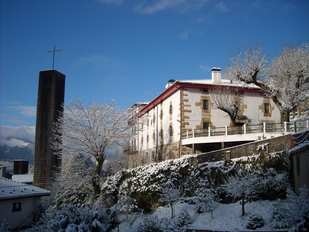 Goiko-Benta Ostatua Hotel Oñate Buitenkant foto